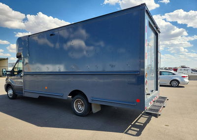 2021 Ford Transit Delivery Truck, uszkodzenie: Drobne wgniecenia/zarysowania, Copart lot 61440666, zdjęcie 2 z 13