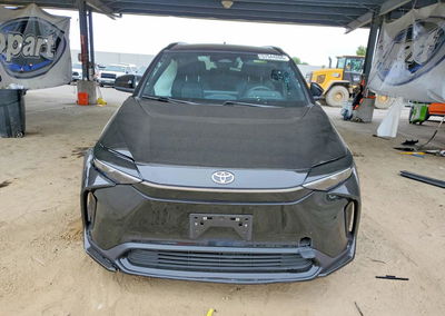 2025 Toyota Bz4x Xle, daño Lateral, Copart lote 57544266, foto 5 de 12