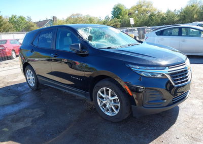2022 Chevrolet Equinox Fwd Ls, Front End damage, Iaai lot 45095688