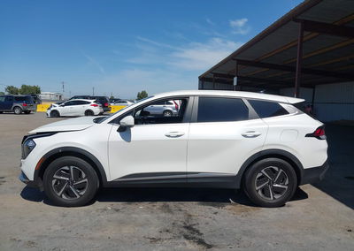 2023 Kia Sportage Hybrid Lx, Right Front damage, Iaai lot 45164700, photo 15 of 17