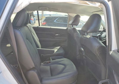 2024 Toyota Grand Highlander Hybrid Limited, daño Frontal, Copart lote 56608826, foto 10 de 12