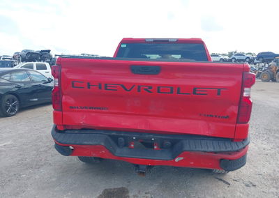 2022 Chevrolet Silverado 1500 4wd  Short Bed Custom, пошкодження: Задня частина, Iaai лот 45521563, фото 6 з 17
