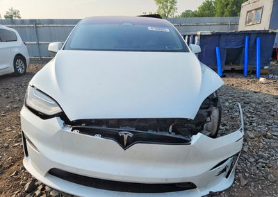 2022 Tesla Model X, daño Frontal, Copart lote 61428926, foto 5 de 14