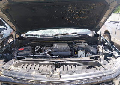 2025 Chevrolet Silverado 1500 4wd  Short Bed Lt Trail Boss, Roof damage, Iaai lot 45349250, photo 10 of 17