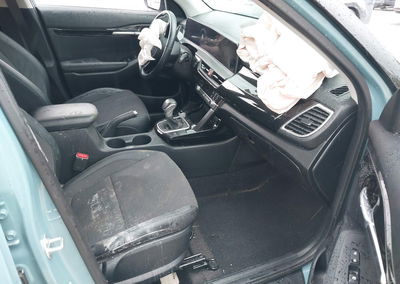 2024 Kia Seltos S, uszkodzenie: Prawy przód, Iaai lot 45397705, zdjęcie 5 z 17