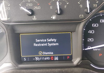 2020 Gmc Sierra 1500 Elevation, Rear damage, Iaai lot 45042590, photo 15 of 16