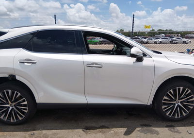 2024 Lexus Rx 350h Premium Plus, uszkodzenie: Tył, Iaai lot 45167741, zdjęcie 14 z 17