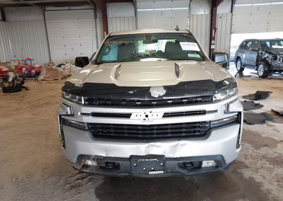 2021 Chevrolet Silverado 1500 4wd  Short Bed Rst, daño Frontal, Iaai lote 45396780, foto 12 de 16