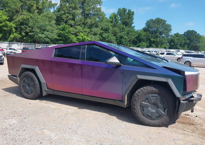 2024 Tesla Cybertruck All-wheel Drive, uszkodzenie: Przód, Iaai lot 45405117, zdjęcie 14 z 20