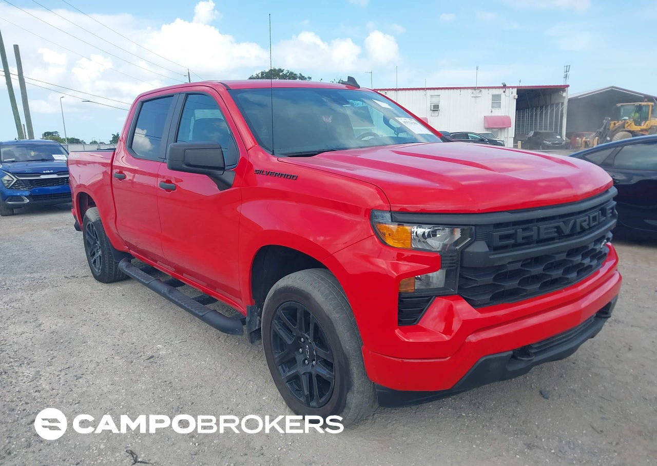2022 Chevrolet Silverado 1500 4wd  Short Bed Custom, пошкодження: Задня частина, Iaai лот 45521563