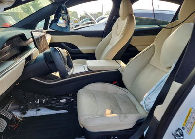 2022 Tesla Model X, daño Frontal, Copart lote 61428926, foto 7 de 14