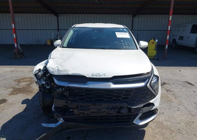 2023 Kia Sportage Hybrid Lx, Right Front damage, Iaai lot 45164700, photo 13 of 17