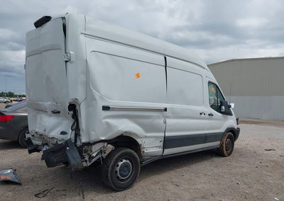 2019 Ford Transit-350, daño Biohazard, Iaai lote 45089311, foto 4 de 11