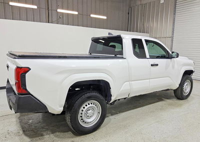 2024 Toyota Tacoma Sr, daño Mecánico, Copart lote 61398506, foto 3 de 13