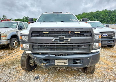 2020 Chevrolet Silverado Medium Duty, Front End damage, Copart lot 54526546, photo 5 of 14