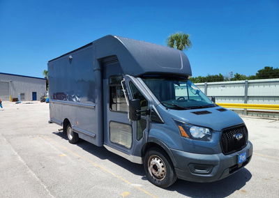 2021 Ford Transit T-350 Delivery Truck, пошкодження: Незначні вм’ятини/подряпини, Copart лот 59857316, фото 4 з 12