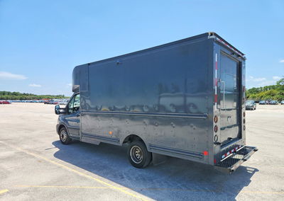 2021 Ford Transit T-350 Delivery Truck, пошкодження: Незначні вм’ятини/подряпини, Copart лот 59857316, фото 2 з 12