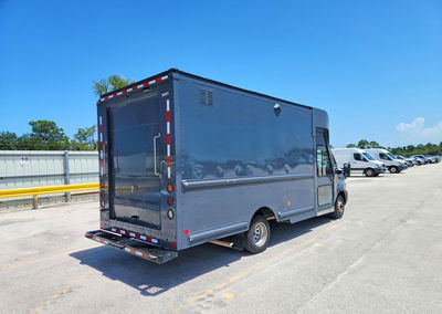 2021 Ford Transit T-350 Delivery Truck, пошкодження: Незначні вм’ятини/подряпини, Copart лот 59857316, фото 3 з 12