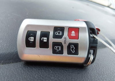 2020 Toyota Sienna Xle Premium, daño Frontal, Iaai lote 45339811, foto 11 de 20