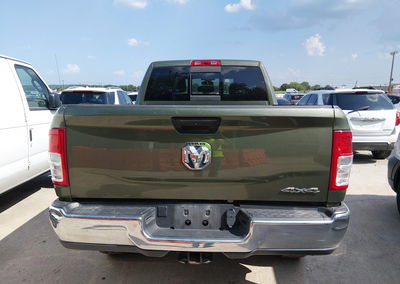 2022 Ram 2500 Tradesman  4x4 6'4 Box, daño Normal Wear & Tear, Iaai lote 45695975, foto 16 de 17