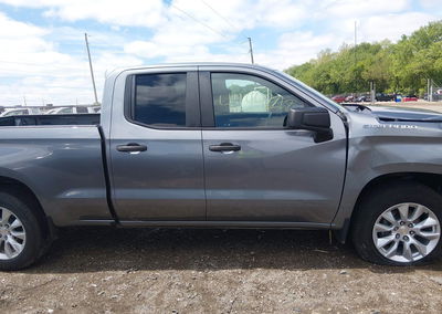 2019 Chevrolet Silverado 1500 Custom, Front End damage, Iaai lot 44942212, photo 14 of 17