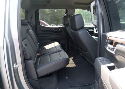 2026 Gmc Sierra 1500 , Short Bed, Slt, 4wd, uszkodzenie: Prawy przód, Iaai lot 45688759, zdjęcie 8 z 16