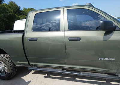 2022 Ram 2500 Tradesman  4x4 6'4 Box, daño Normal Wear & Tear, Iaai lote 45695975, foto 13 de 17