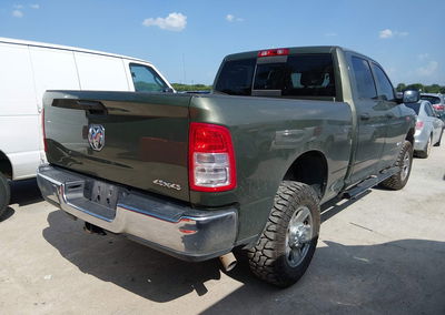 2022 Ram 2500 Tradesman  4x4 6'4 Box, daño Normal Wear & Tear, Iaai lote 45695975, foto 4 de 17
