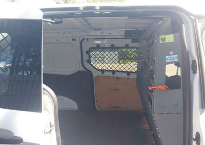 2020 Ford Transit Connect Xl, daño Trasero, Iaai lote 45531709, foto 8 de 17