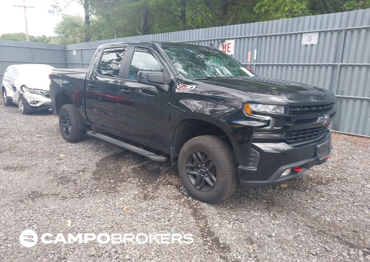 2021 Chevrolet Silverado 1500 4wd  Short Bed Lt Trail Boss, uszkodzenie: Lewy przód, Iaai lot 45371226