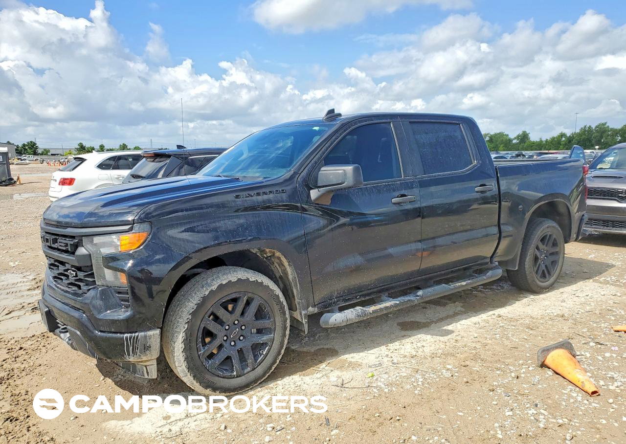 2024 Chevrolet Silverado C1500 Custom, daño Lateral, Copart lote 56326426