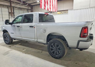 2026 Ram 2500 Big Horn, uszkodzenie: Przód, Copart lot 57127356, zdjęcie 2 z 13