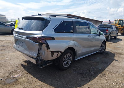 2025 Toyota Sienna Le, пошкодження: Лівий бік, Iaai лот 45284894, фото 4 з 17