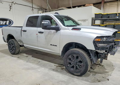 2026 Ram 2500 Big Horn, uszkodzenie: Przód, Copart lot 57127356, zdjęcie 4 z 13