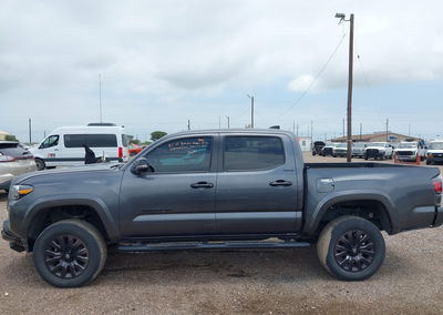 2022 Toyota Tacoma Limited, Front End damage, Iaai lot 45220315, photo 15 of 17