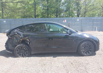 2023 Tesla Model Y Awd/long Range Dual Motor All-wheel Drive, uszkodzenie: Front & Rear, Iaai lot 45143896, zdjęcie 13 z 18