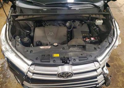 2019 Toyota Highlander Le, daño Frontal, Copart lote 58651086, foto 12 de 14