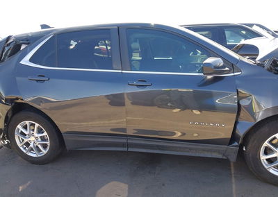 2022 Chevrolet Equinox Fwd Lt, Front & Rear damage, Iaai lot 45340761, photo 12 of 15