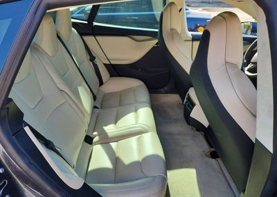 2019 Tesla Model S, daño Generalizado, Copart lote 53295366, foto 10 de 12