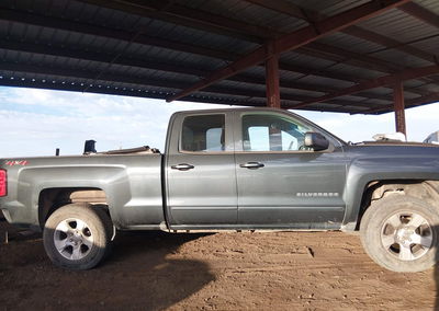2019 Chevrolet Silverado 1500 Ld Lt, daño Lateral izquierdo, Iaai lote 45444472, foto 14 de 22