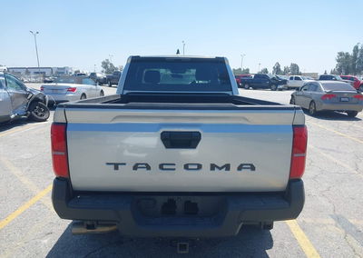 2025 Toyota Tacoma Sr, daño Frontal, Iaai lote 45146034, foto 17 de 17