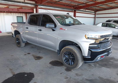 2021 Chevrolet Silverado 1500 4wd  Short Bed Lt Trail Boss, Theft damage, Iaai lot 45612740