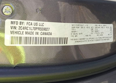 2023 Chrysler Pacifica Hybrid Touring L, пошкодження: Днище, Iaai лот 40645581, фото 9 з 21