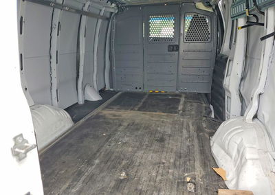 2023 Chevrolet Express 2500 Cargo Delivery Van, пошкодження: Бік, Copart лот 59701316, фото 10 з 13