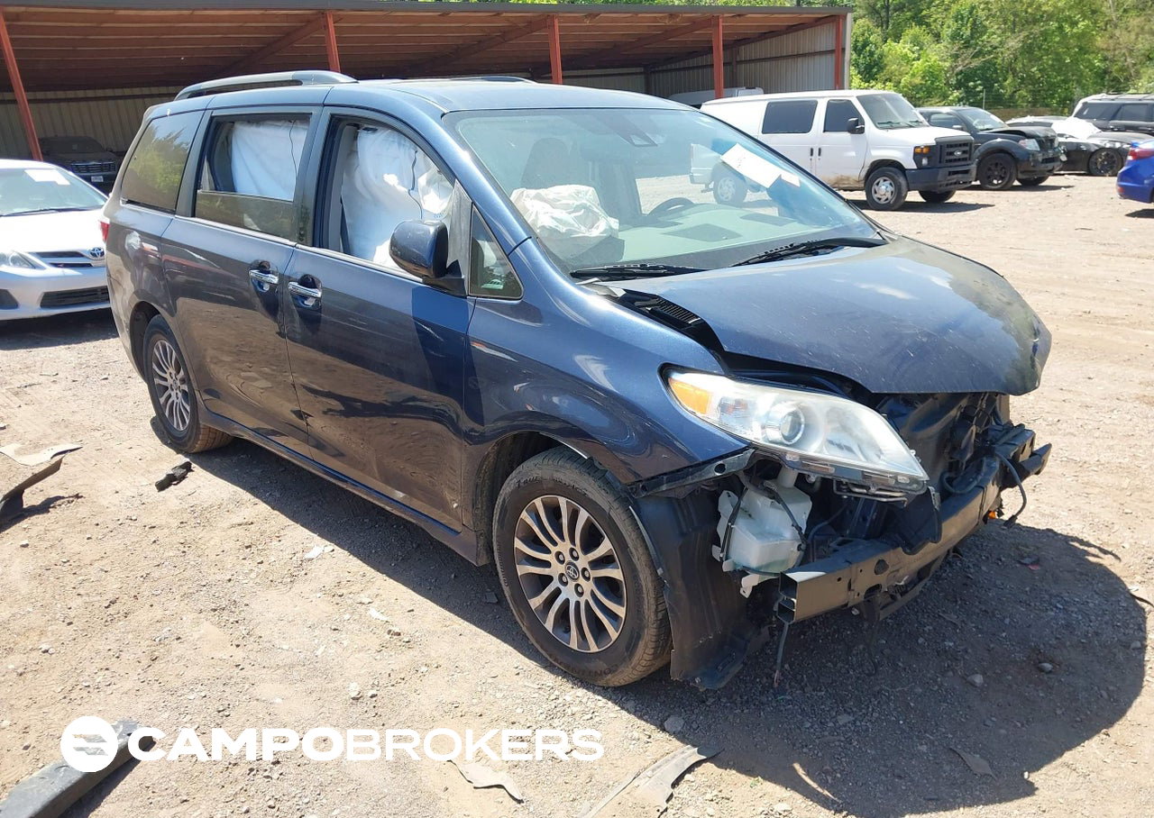 2019 Toyota Sienna Xle 8 Passenger, daño Frontal, Iaai lote 44853513