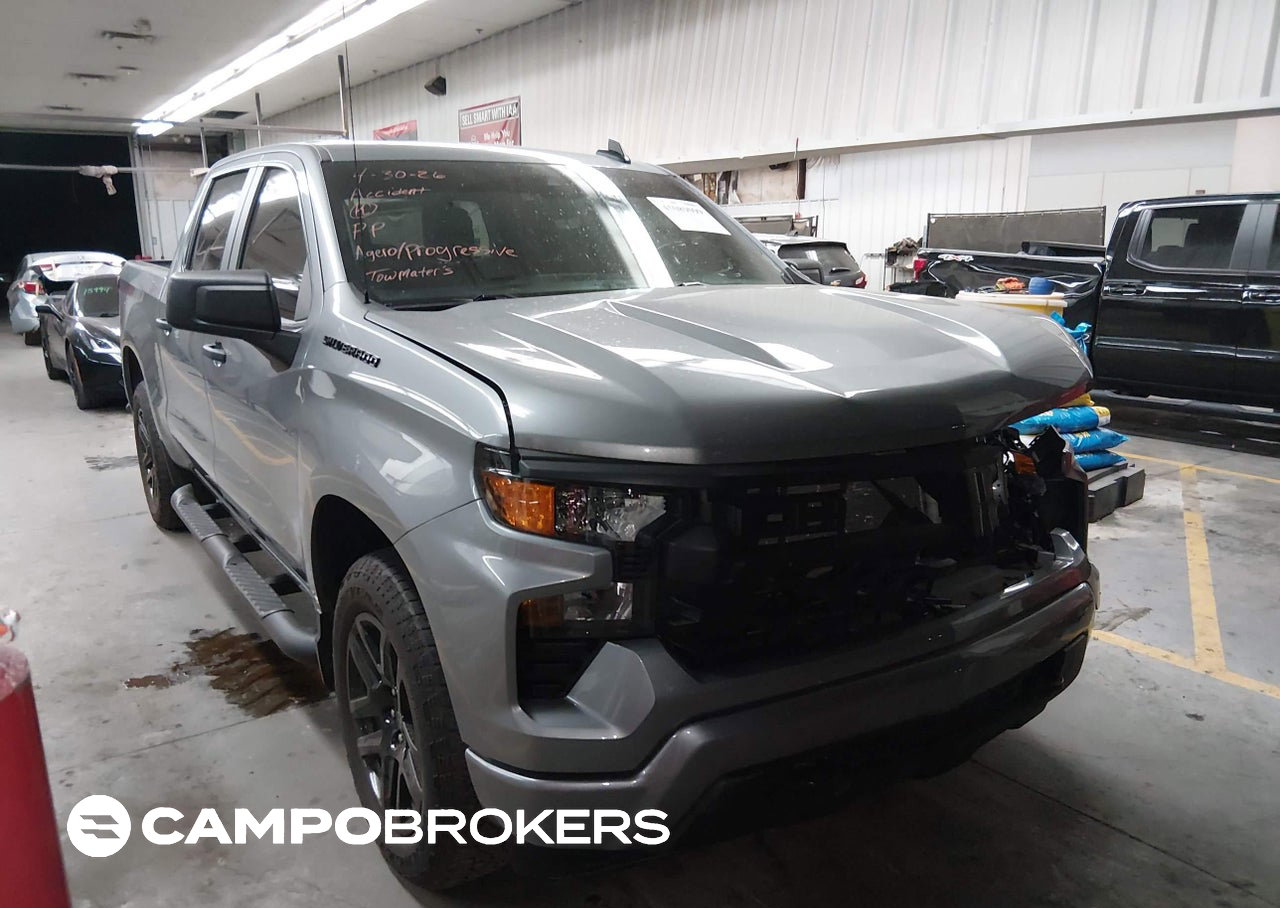 2024 Chevrolet Silverado 1500 2wd  Short Bed Custom, daño Frontal, Iaai lote 45089099