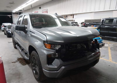 2024 Chevrolet Silverado 1500 2wd  Short Bed Custom, daño Frontal, Iaai lote 45089099