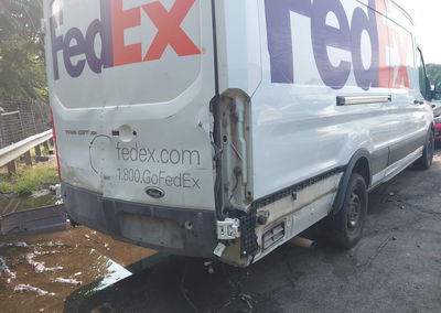 2020 Ford Transit-350 Cargo Van, daño Normal Wear & Tear, Iaai lote 45727357, foto 6 de 16