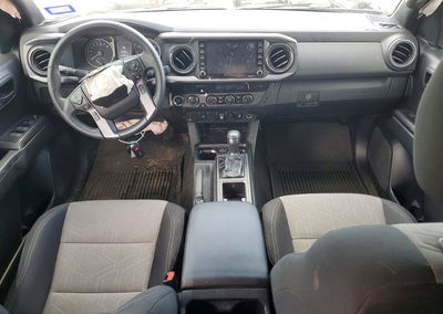 2022 Toyota Tacoma Trd Sport, uszkodzenie: Przód, Copart lot 57374686, zdjęcie 8 z 15