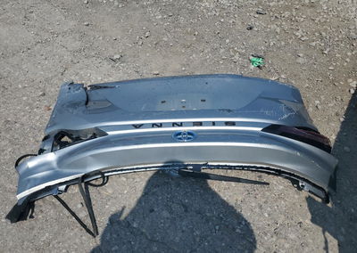 2023 Toyota Sienna Xle, Rear End damage, Copart lot 67037055, photo 13 of 14